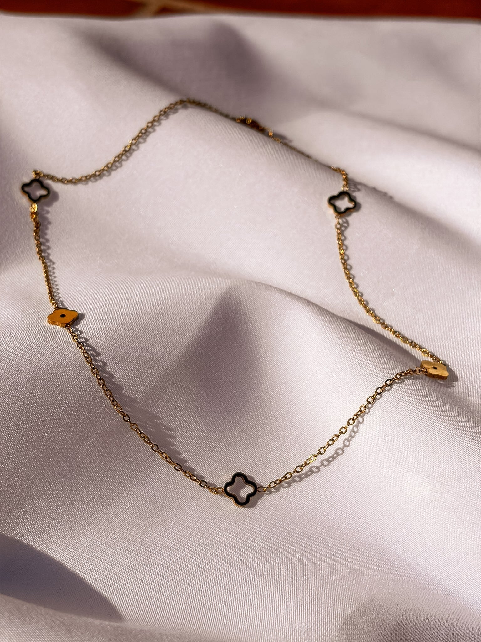 Collar Fleur NEOR PARIS